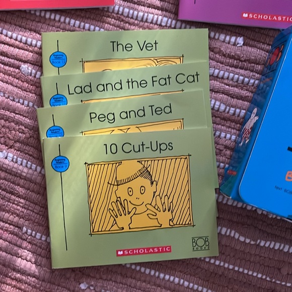 Bob books set 1 beginning readers - Picture 4 of 5
